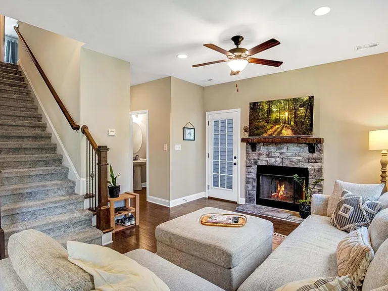 6753 Albatross Ln — Photo 8