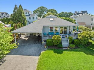 163 Colonel John Gardner Rd, Narragansett, RI 02882