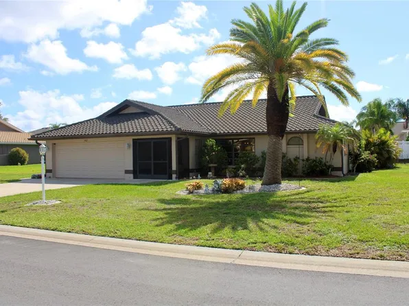 512 Boxwood Ln, Englewood, FL 34223
