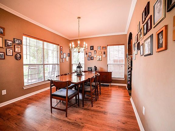 5th image of 2617 Dunbar Dr