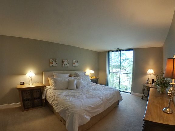 5th image of 123 Acacia Dr Unit 412