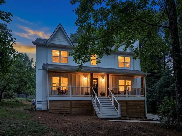 807 Emerald Fls, Woodstock, GA 30189