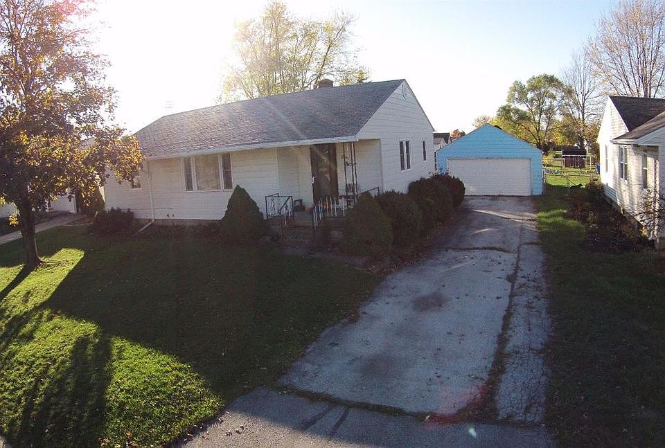 1st image of 717 Race St