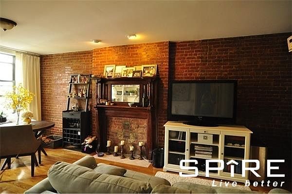 1st image of 40 W 74th St APT 5