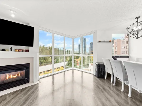 1190 Pipeline Rd #1002, Coquitlam, BC V3B 7T9