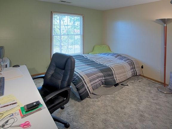 4th image of 705 N 5th St #9169356