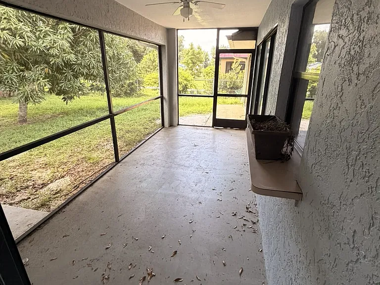 1474 Dewitt St — Photo 28