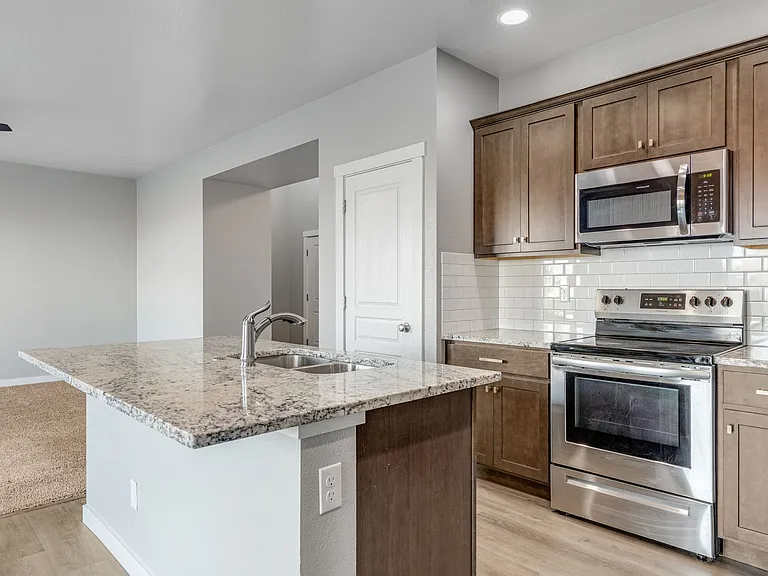 133 S Baraya Way — Photo 11