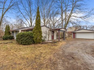 24235 Glenda St, Novi, MI 48375