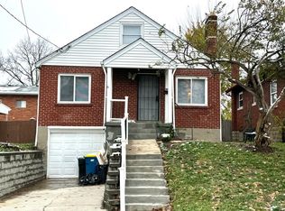 3906 Woodbine Ave, Cincinnati, OH
