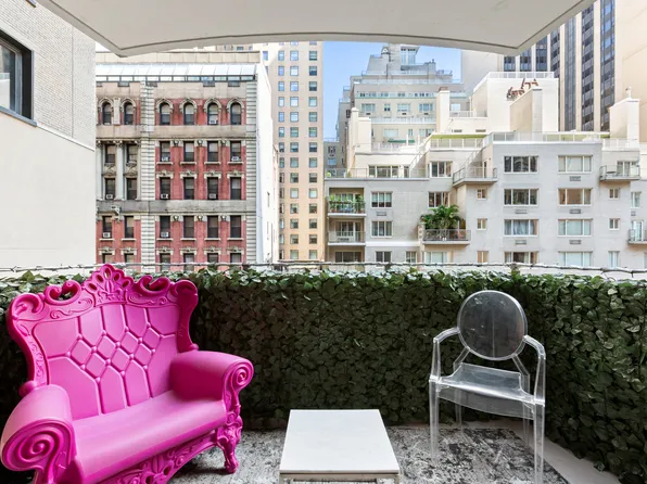 58 West 58th Street 7A image 16 of 16