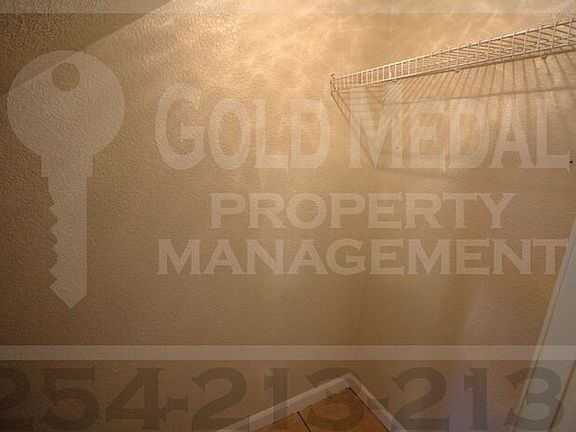 4th image of 4008 Pilgram Dr APT B
