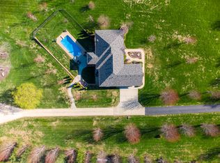 1320 S Brecklyn Rd, Springfield, MO 65802