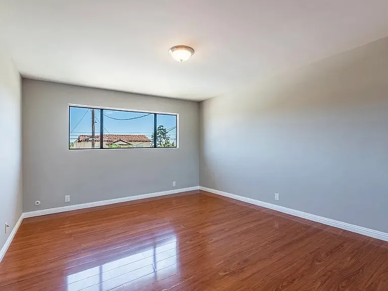 621 E Lomita Ave #A — Photo 13