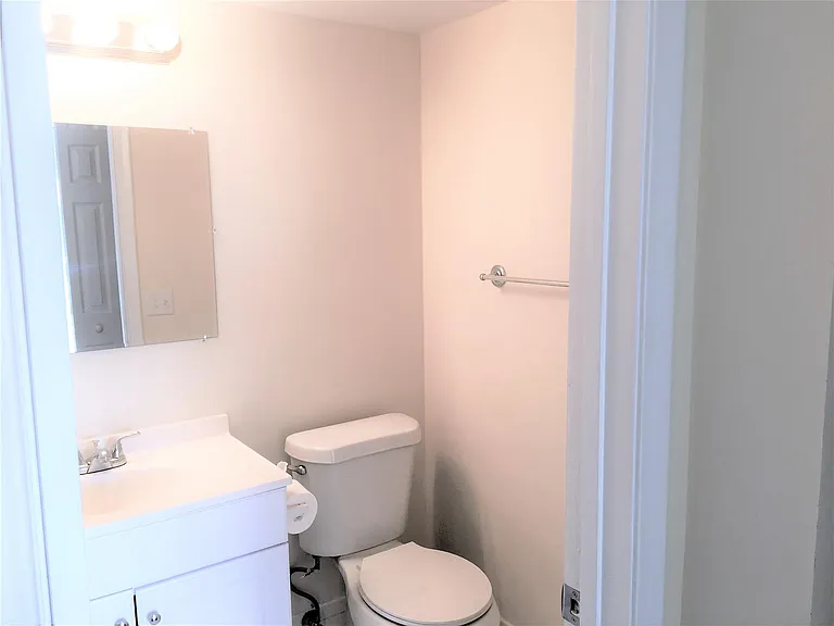 551 SW 135th Ave #405B — Photo 20