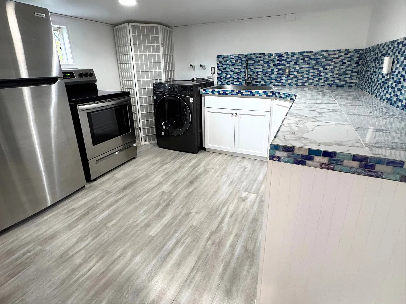 2 bed, 600 sqft, $1,850 — Photo 2