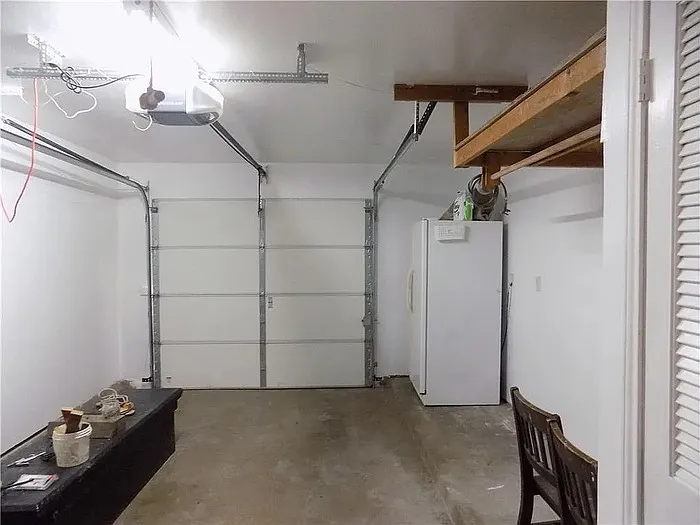 8402 Leesburg Cir — Photo 15