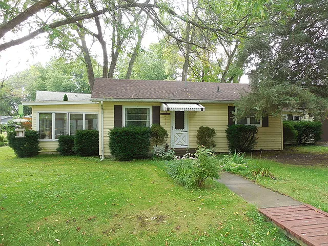 6318 243rd Ct photo 1