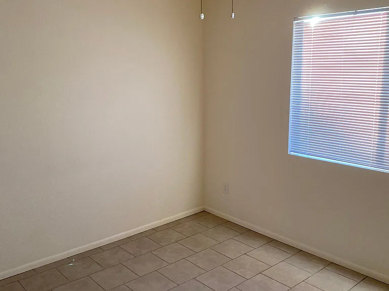 354 W Hollamon St #D — Photo 22