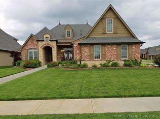 12706 S Ash St, Jenks, OK 74037