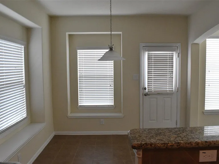 24623 Forest Canopy Dr — Photo 3
