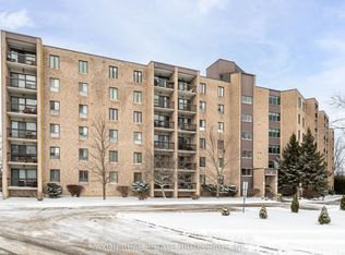 358 Queen Mary Rd #501, Kingston, ON K7M 7E8