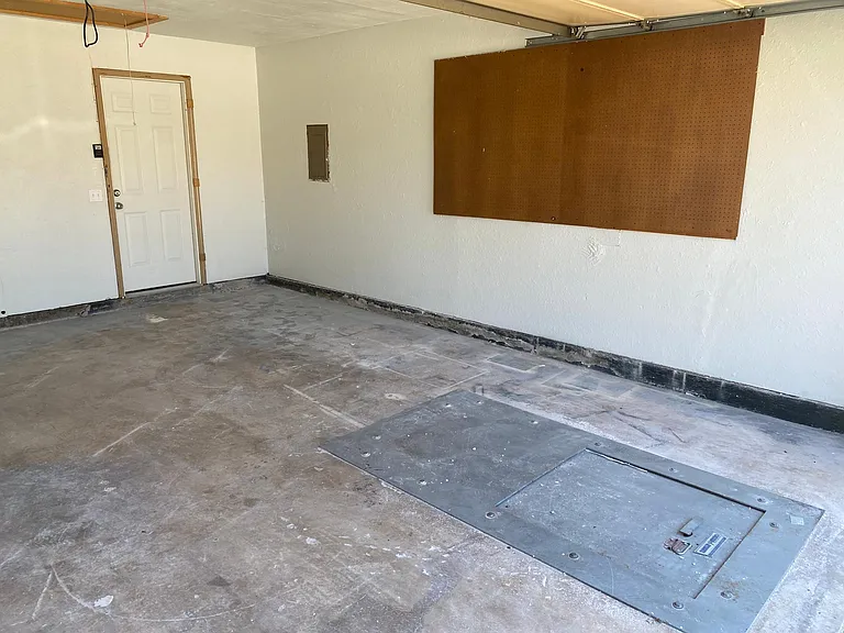 708 Sage Brush Rd — Photo 3