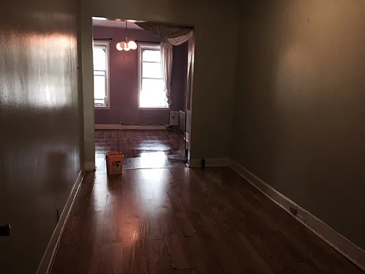 Rented by Premier Metro Realty Corp | media 14