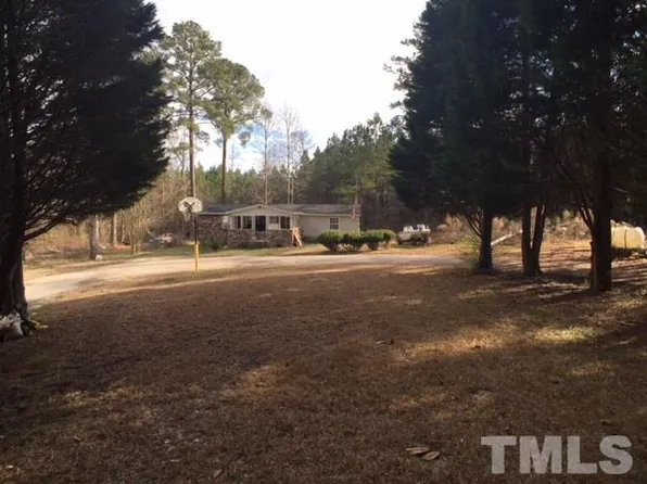 7705 Woods Creek Rd, Apex, NC 27539