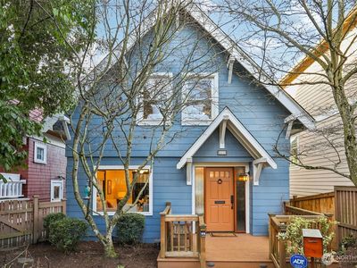 2419 2nd Avenue W, Seattle, WA, 98119