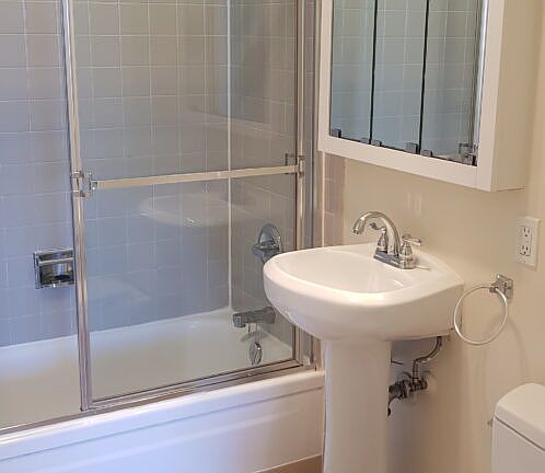 4th image of 4220 Cesar Chavez St APT 210