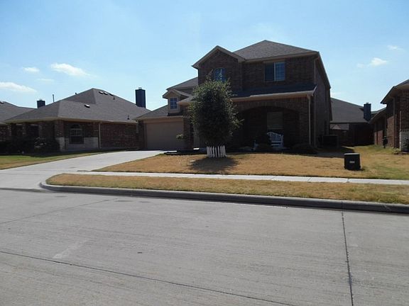 2nd image of 1208 Dripping Springs Ln
