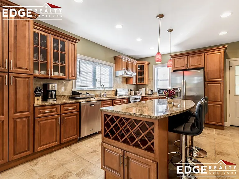 24 Fairmount Ave #2 — Photo 3