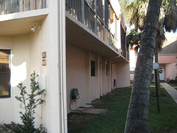 2nd image of 2700 S University Dr APT 4C