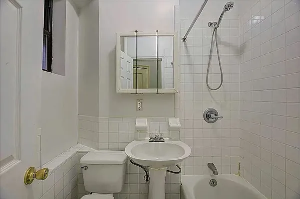 Rented by Bond New York | media 20