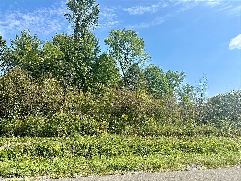 2nd image of Naylor Lloyd Rd