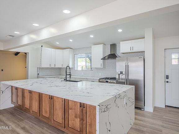 4th image of 4148 N Westview Dr