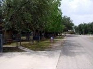 2720 Lakeshore Dr, Canyon Lake, TX 78133