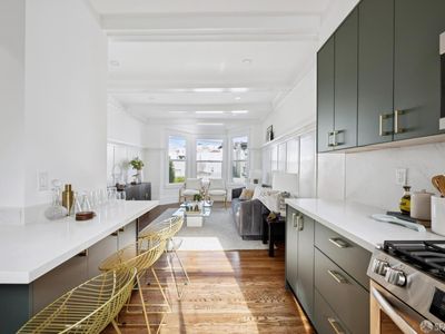 1449 Hyde St APT 3, San Francisco, CA, 94109