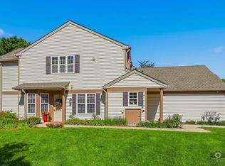 2904 Bartlett Ct Unit 102, Naperville, IL 60564