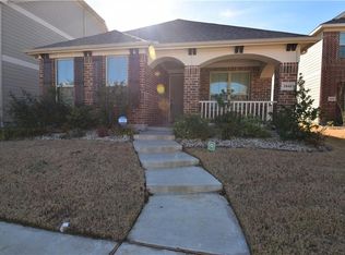 1040 Marietta Ln, Aubrey, TX 76227