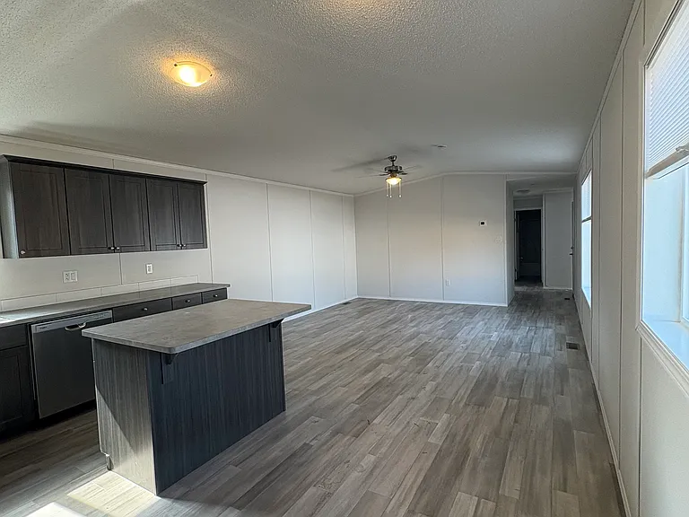 1 Maple Ridge Dr NW #413 — Photo 8