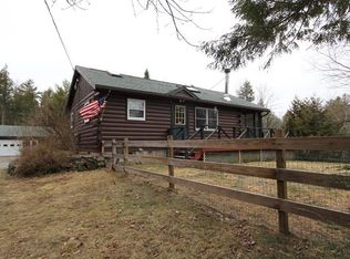 9 Manchester Ln, Amherst, ME 04605