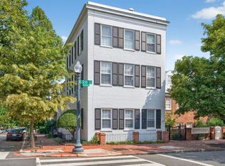 1363 28th St NW APT 3, Washington, DC 20007