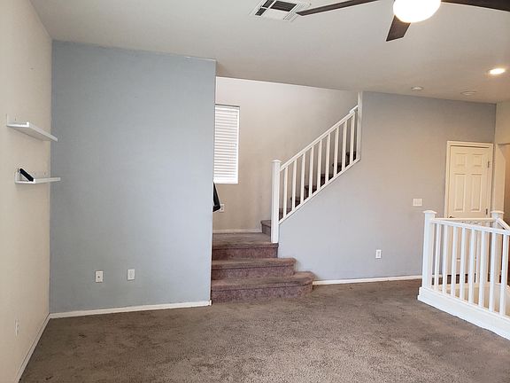 4th image of 3420 Balanced Rock St