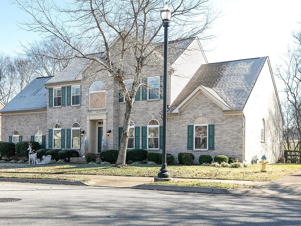 1st image of 214 Stillcreek Dr