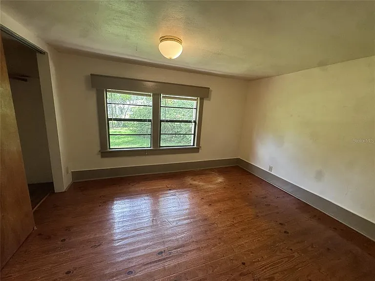 4025 SW 20th Dr — Photo 11