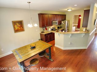 101 Woodlark Ln, Holly Springs, NC 27540