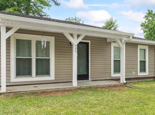 404 Mark Ln, Jacksonville, NC 28546