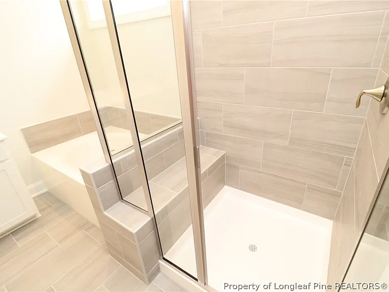 1015 Gemstone Way — Photo 28